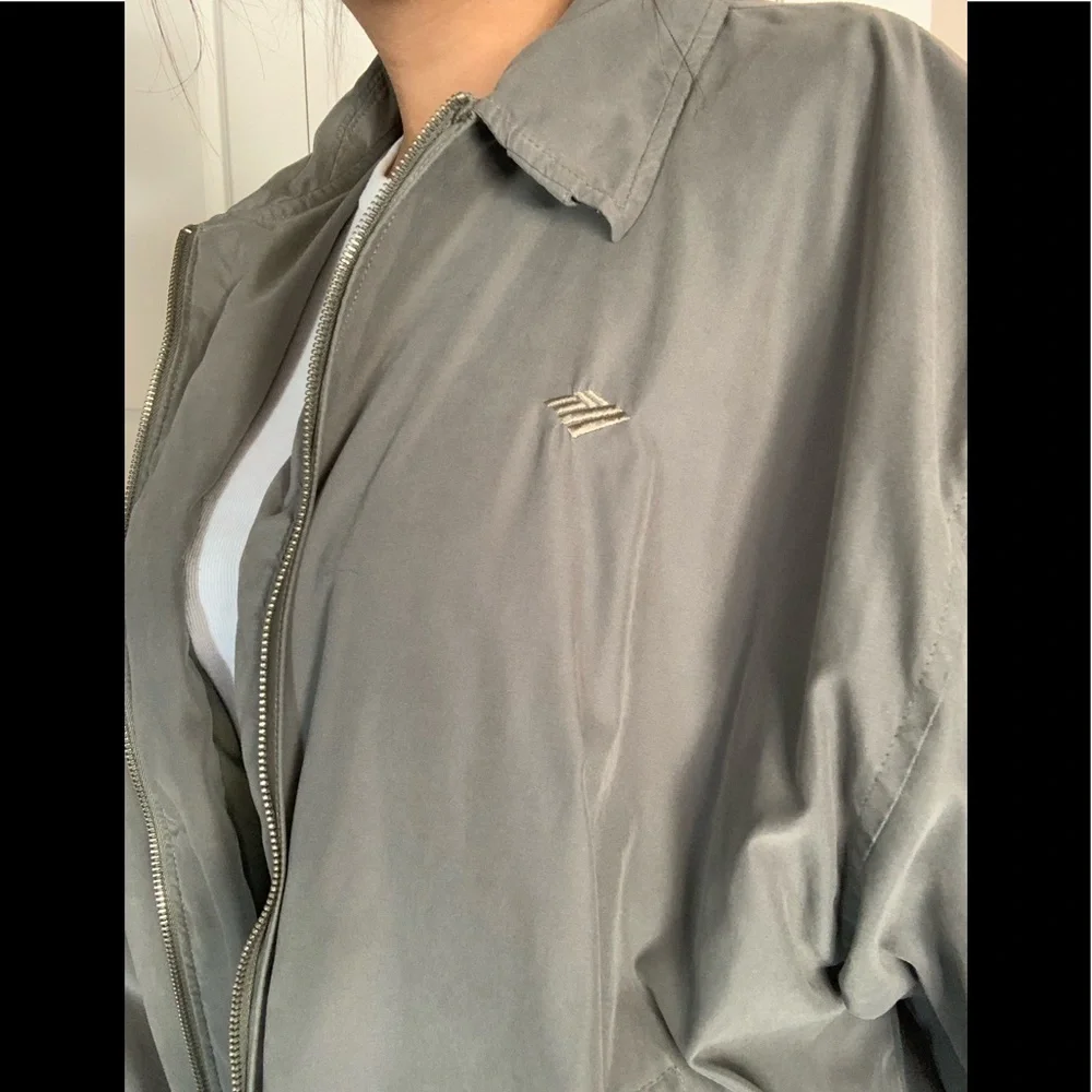 Green jacket - Picture 5 of 6